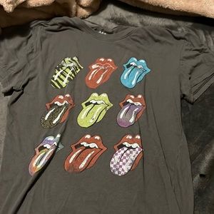 Rolling stone tongue shirt